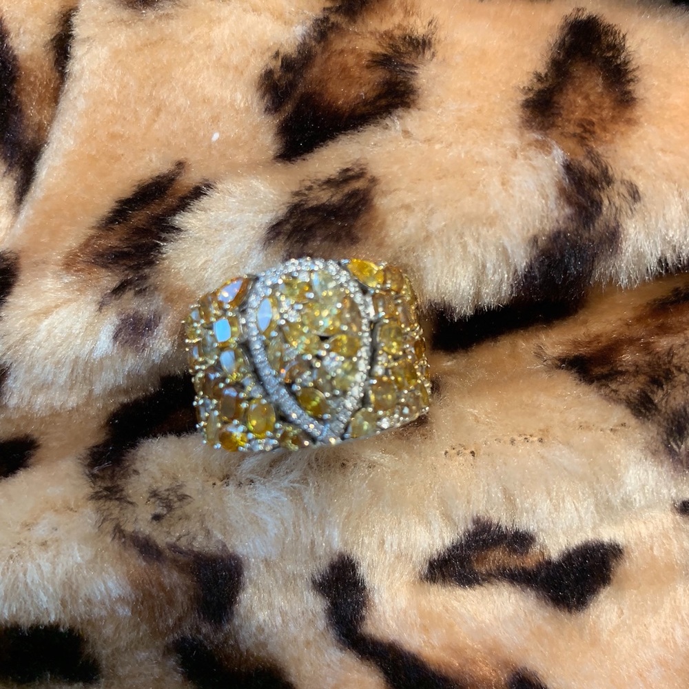 *SALE* ORANGE /gold Diamonds